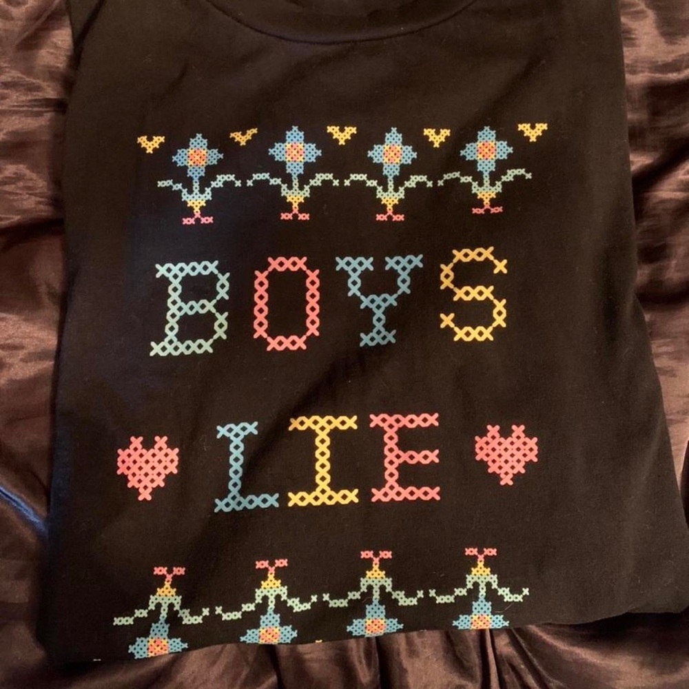 🦇 Boys Lie Dolls Kill Tee 🦇